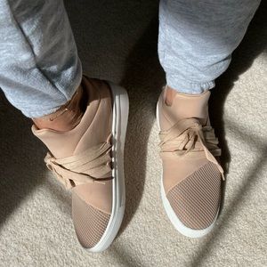 Steve Madden Lancers